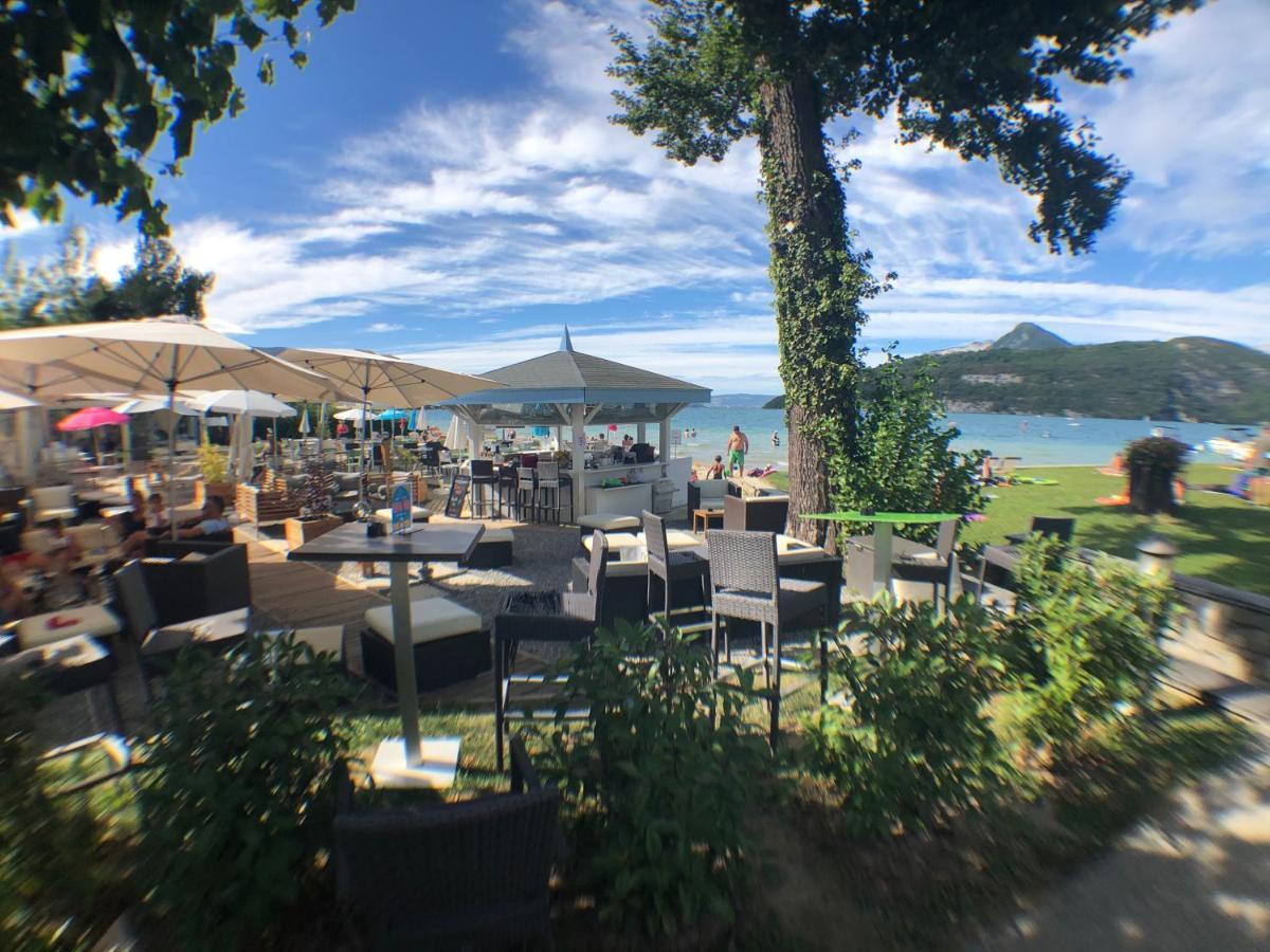 Logement Atypique Avec Vue Unique Panoramique Sur Le Lac D'Annecy, Dans Une Residence Avec Plage Et Ponton Privee Sur La Commune De Duingt Zewnętrze zdjęcie