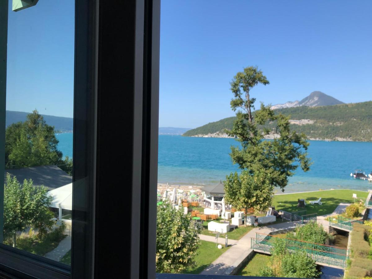 Logement Atypique Avec Vue Unique Panoramique Sur Le Lac D'Annecy, Dans Une Residence Avec Plage Et Ponton Privee Sur La Commune De Duingt Zewnętrze zdjęcie