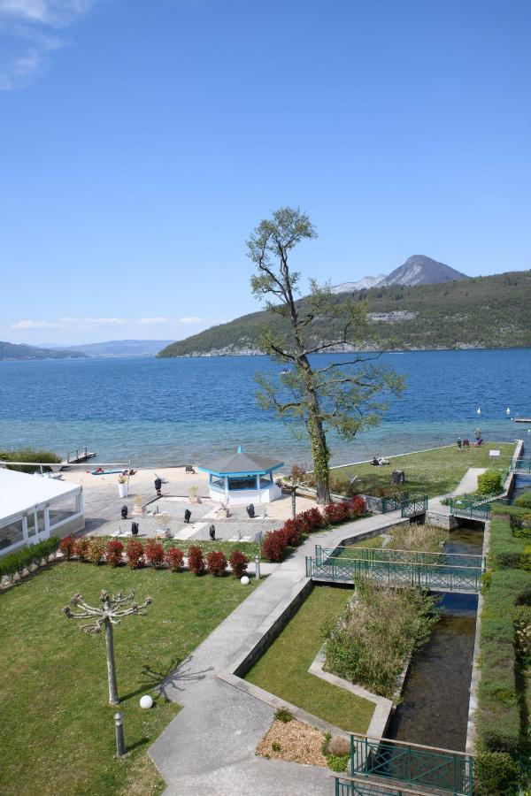 Logement Atypique Avec Vue Unique Panoramique Sur Le Lac D'Annecy, Dans Une Residence Avec Plage Et Ponton Privee Sur La Commune De Duingt Zewnętrze zdjęcie